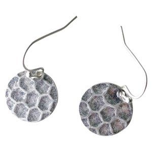 NASHELLE Harlow Hammered Circle Earrings in Silver